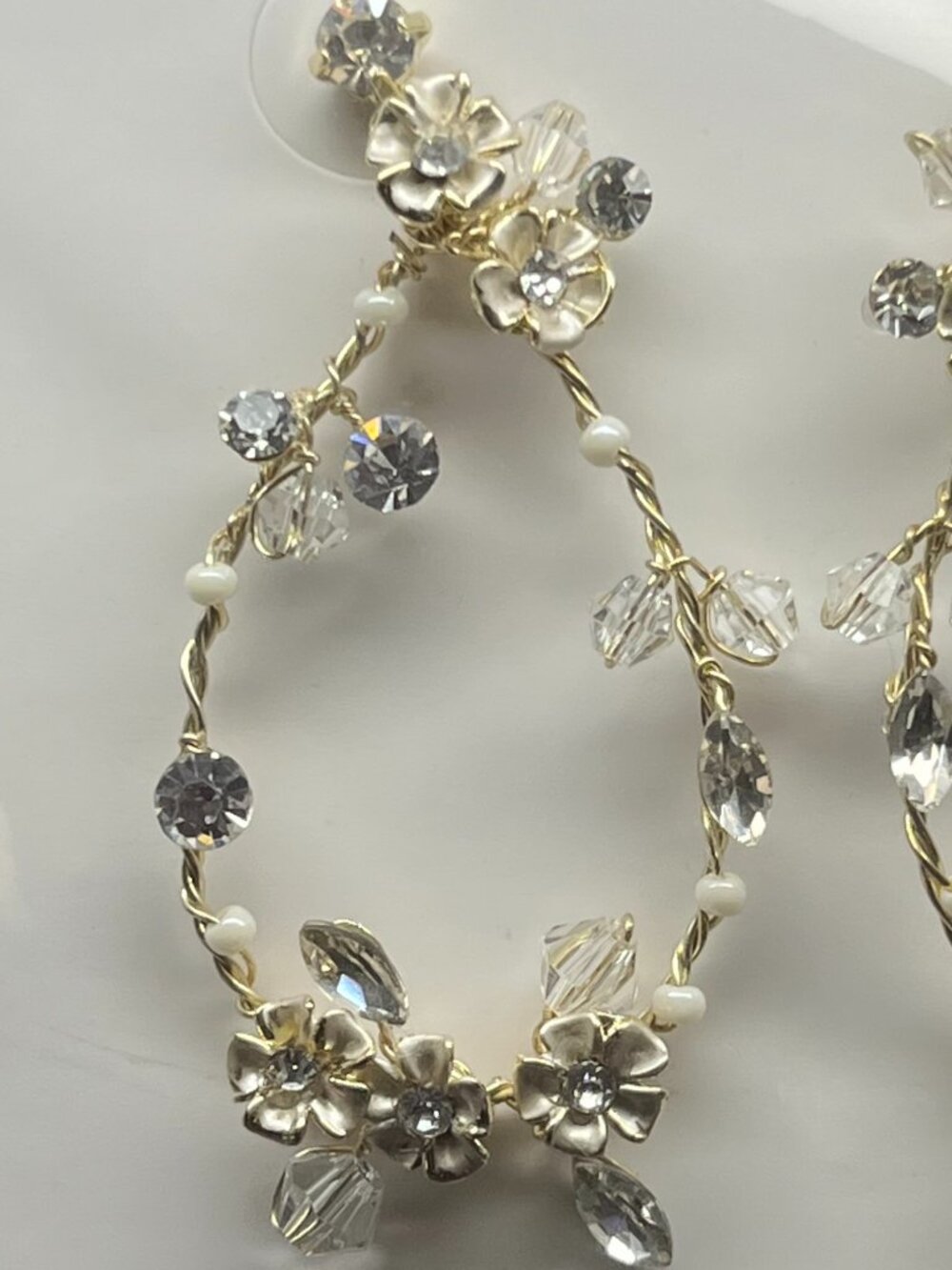 Bridal Earrings Bel Aire EA291 Gold NWT - Picture 3 of 3